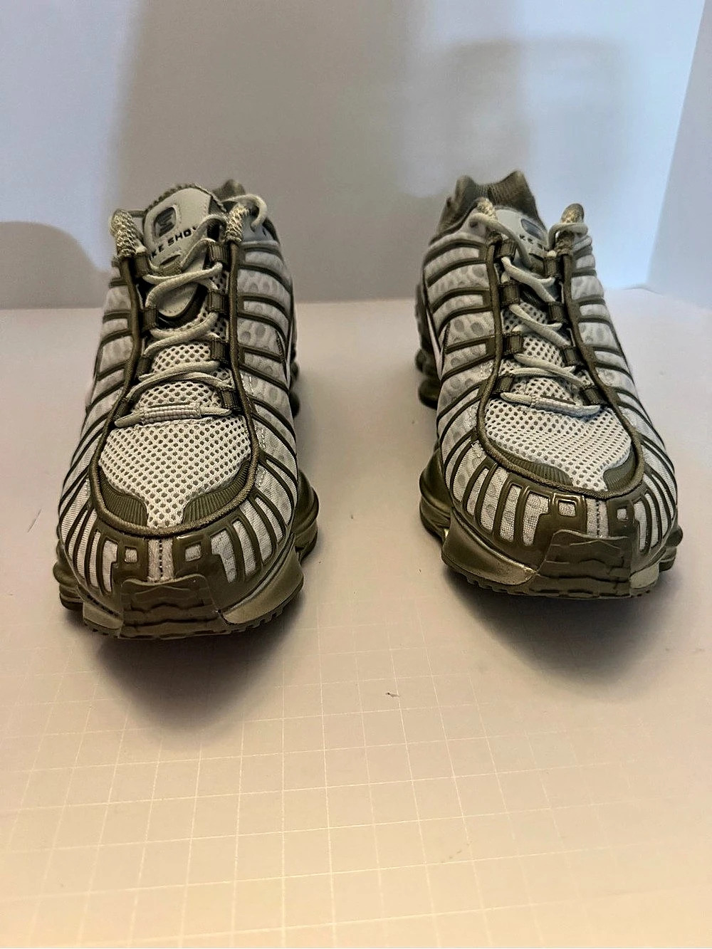 Nike Shox TL US Women’s 8 Men’s 6.5
